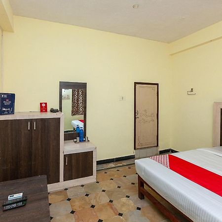 Collection O Ammayi Hotels & Resorts Tiruvannāmalai Exterior photo